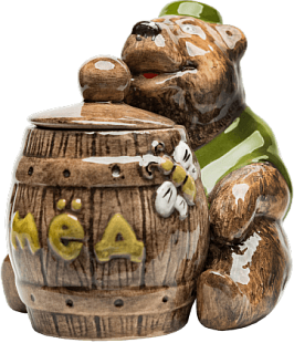 Медведь в тюбетейке из керамики